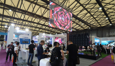 上海国际LED展 | 壹品光电LED透明屏，将玻璃橱窗秒变营销自媒体